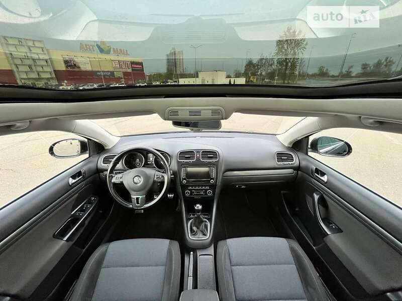 Volkswagen Golf 2011