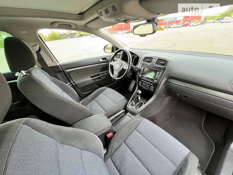 Volkswagen Golf 2011