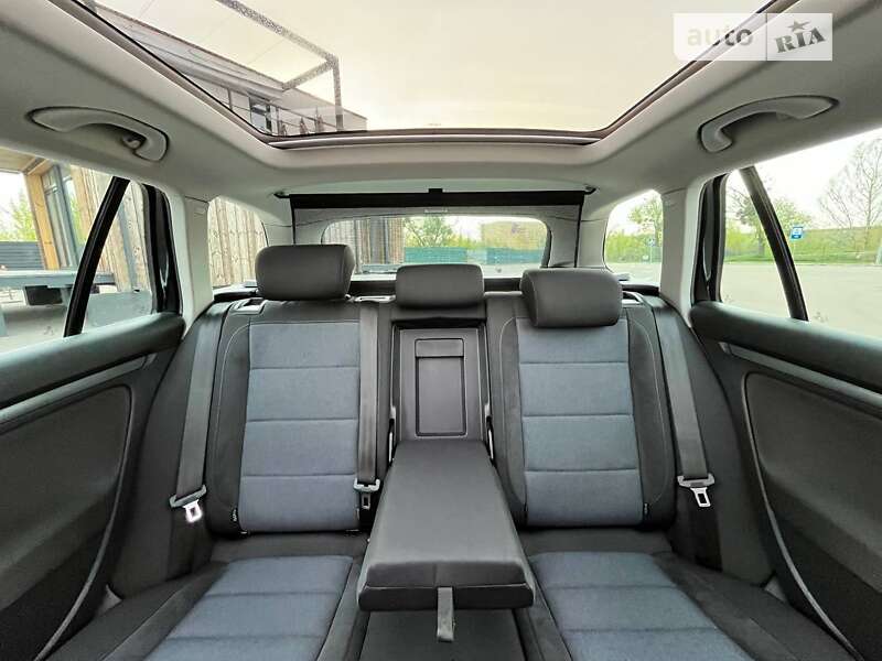 Volkswagen Golf 2011