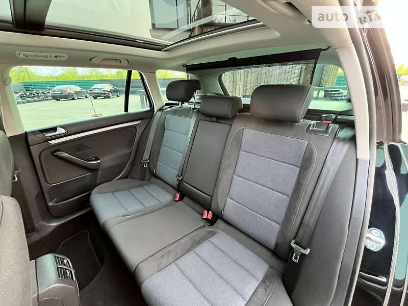 Volkswagen Golf 2011