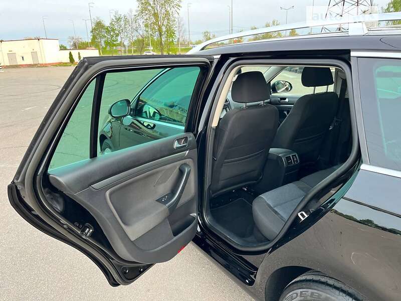 Volkswagen Golf 2011