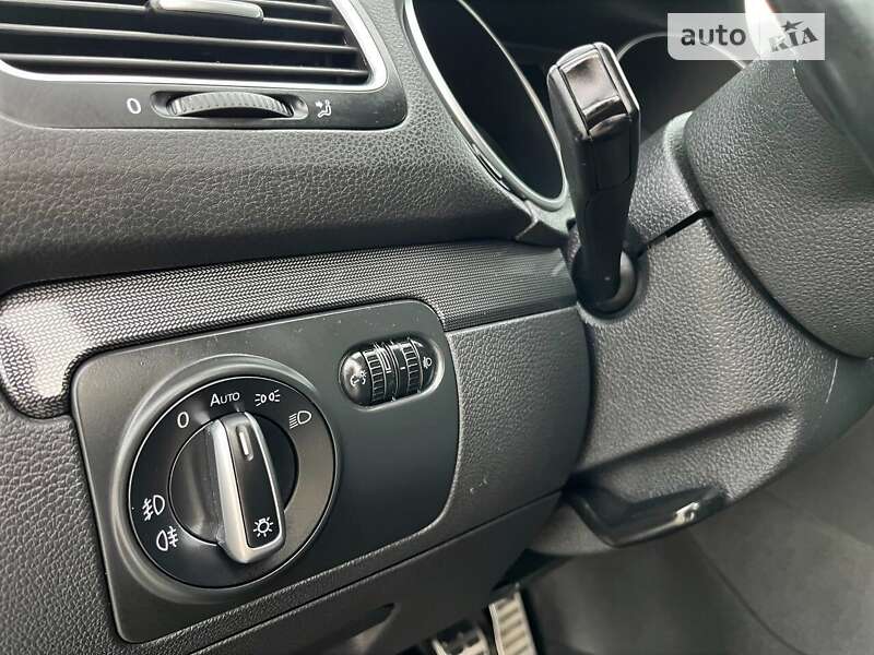 Volkswagen Golf 2011