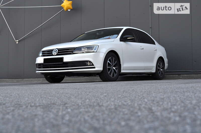 Volkswagen Jetta 2016