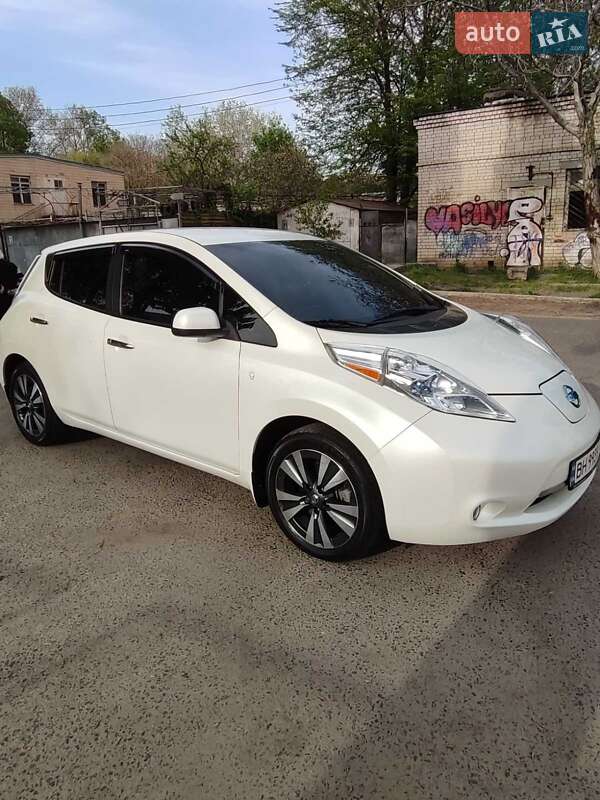Nissan-4
