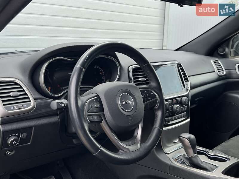 Jeep Grand Cherokee 2021