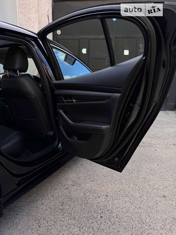 Mazda-30