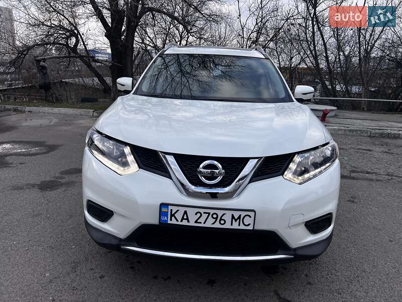 Nissan Rogue 2016