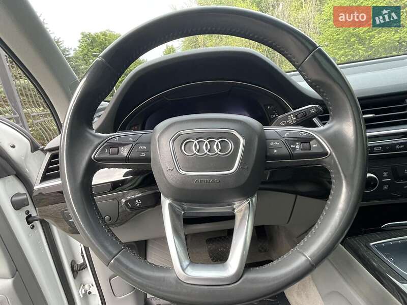 Audi-6