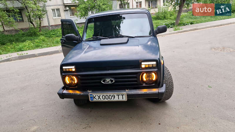 ВАЗ / Lada 21214 / 4x4 2011