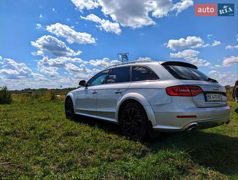 Audi A4 Allroad 2014