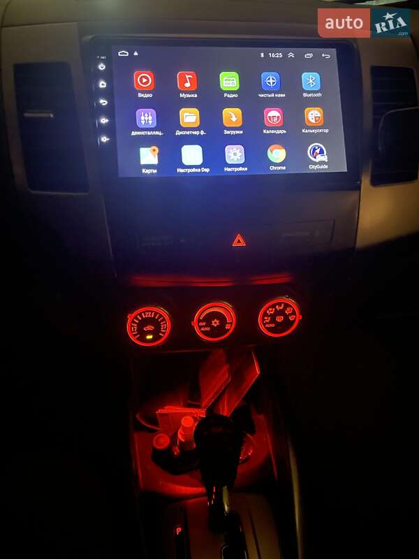 Mitsubishi Outlander XL 2007