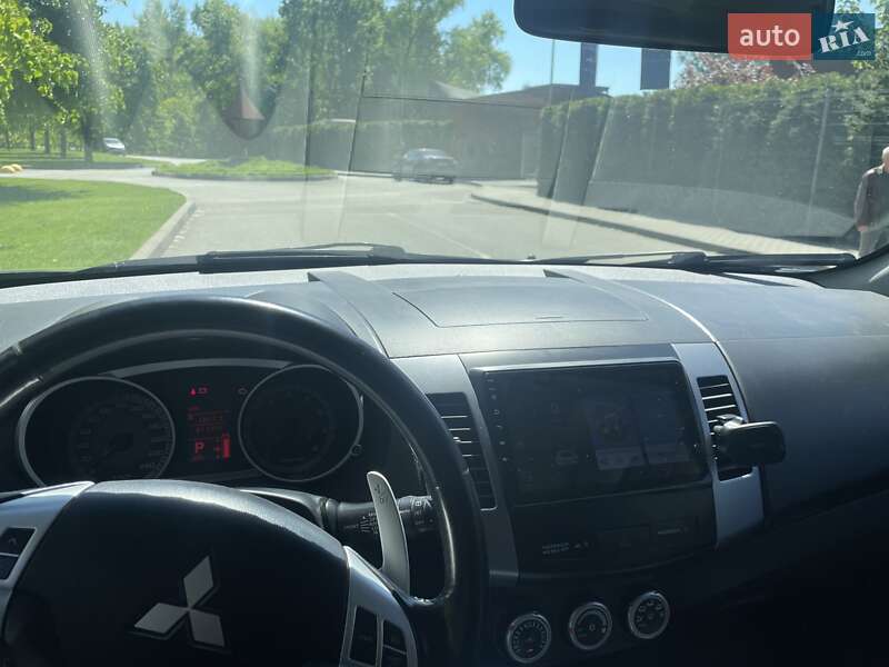 Mitsubishi Outlander XL 2007