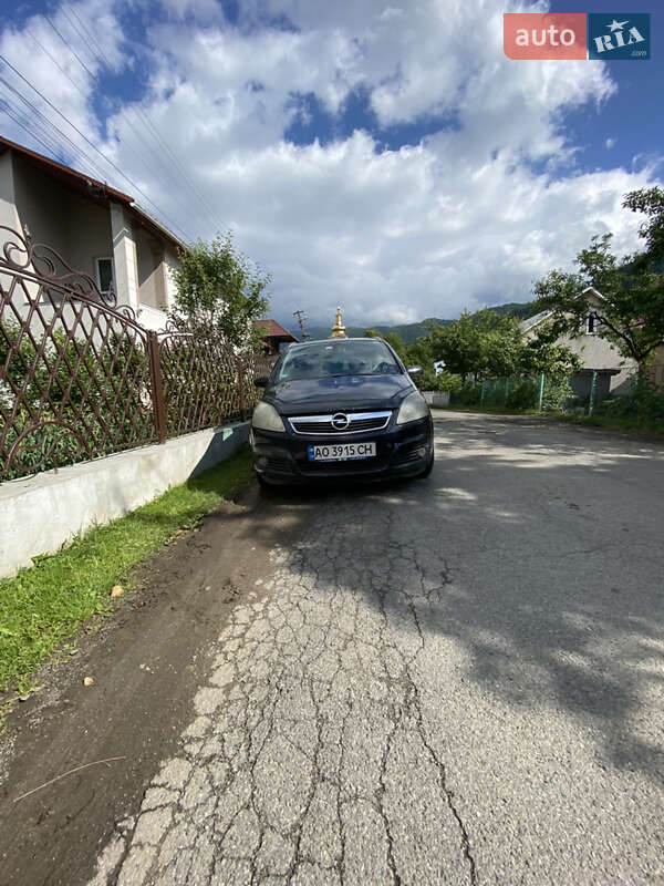 Opel Zafira 2007