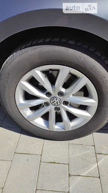 Volkswagen Passat 2015