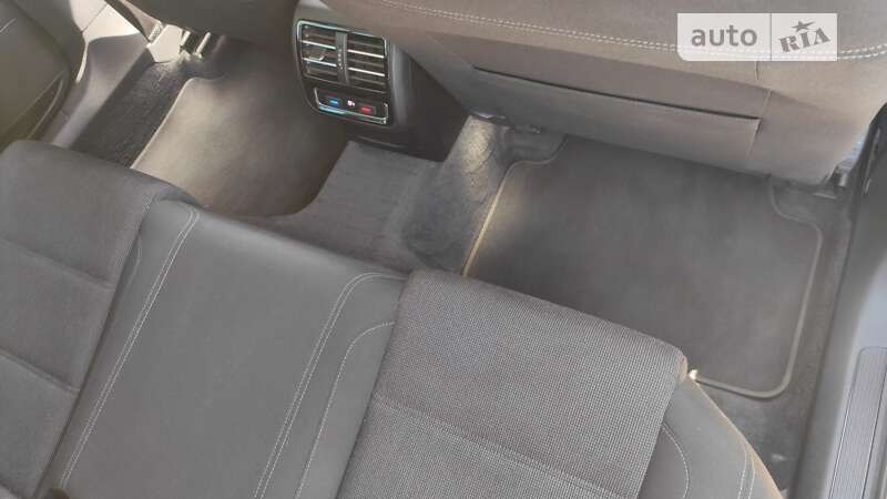 Volkswagen Passat 2015