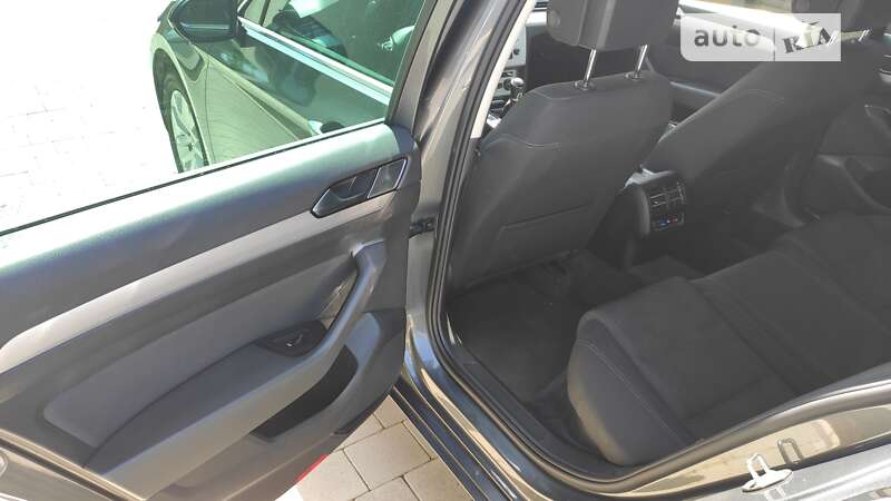 Volkswagen Passat 2015