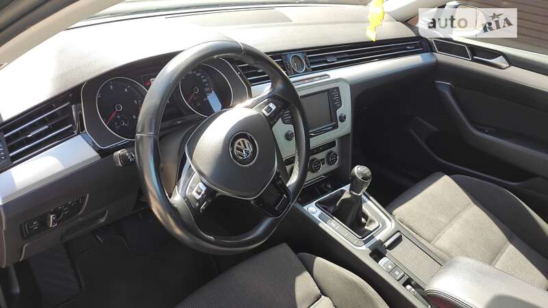 Volkswagen Passat 2015