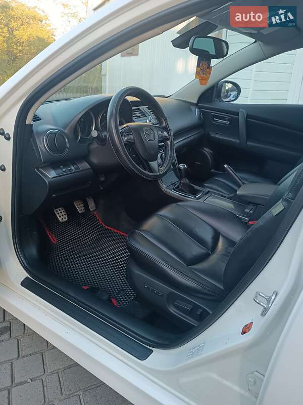 Mazda 6 2011