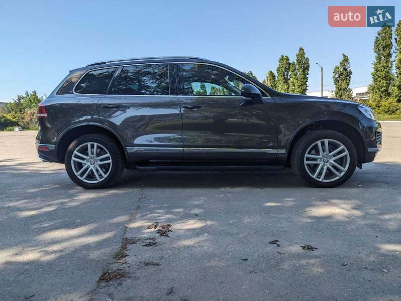 Volkswagen Touareg 2016