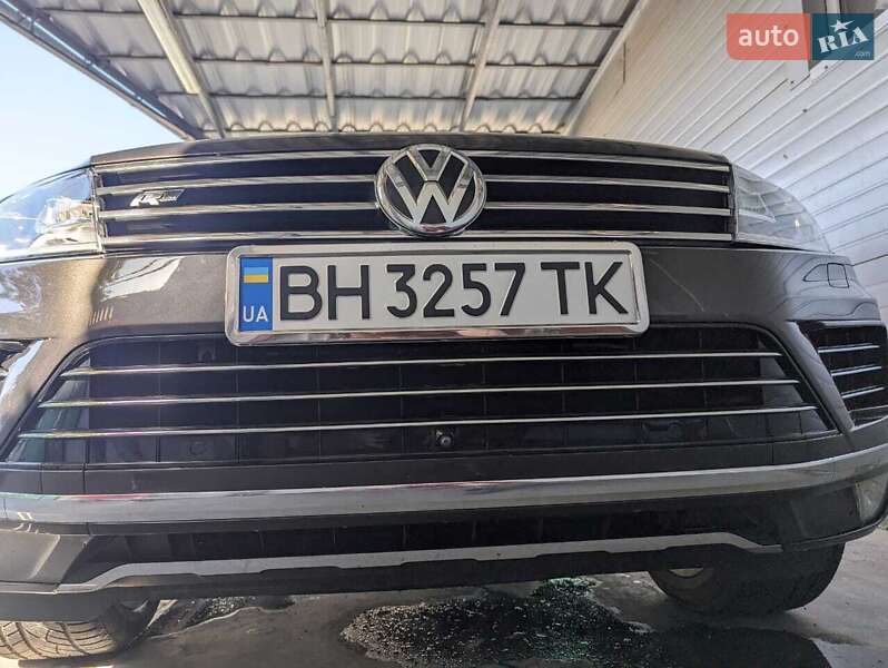 Volkswagen Touareg 2016