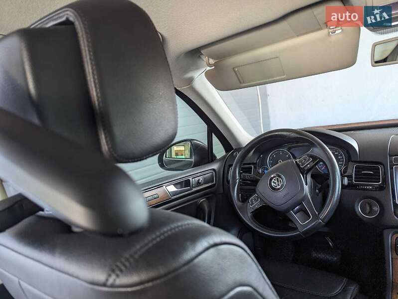 Volkswagen Touareg 2016