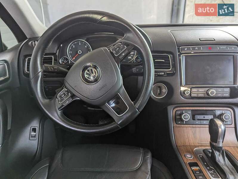 Volkswagen Touareg 2016