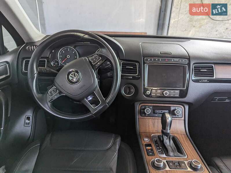 Volkswagen Touareg 2016