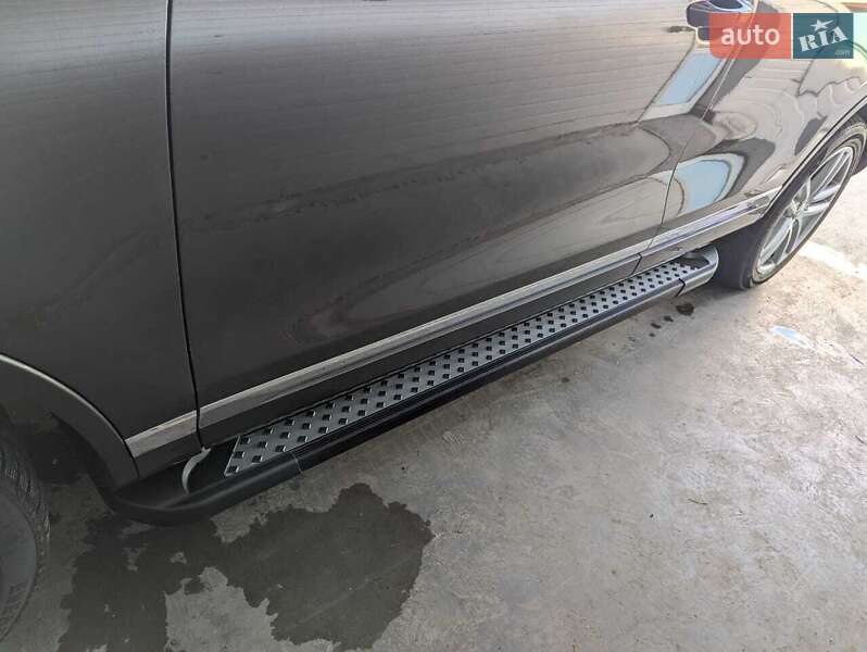 Volkswagen Touareg 2016