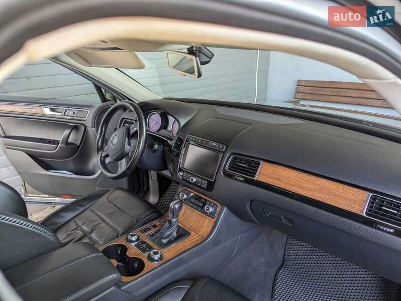 Volkswagen Touareg 2016