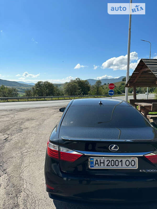Lexus-11