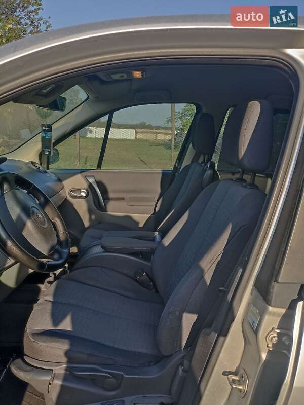 Renault Grand Scenic 2007