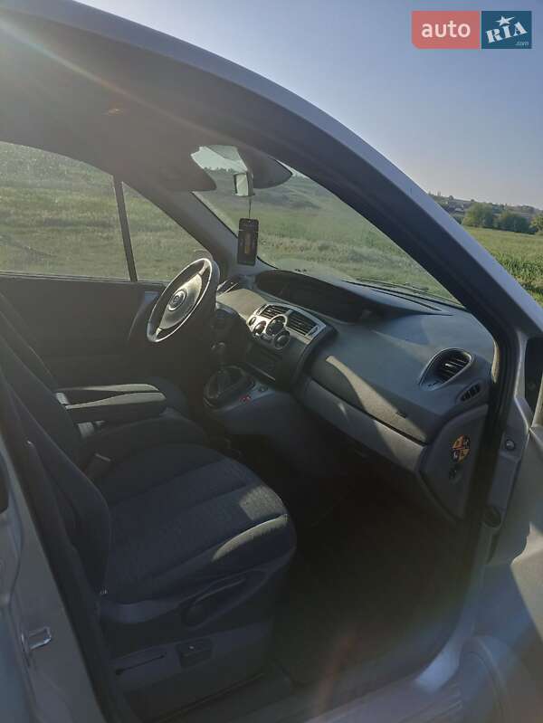 Renault Grand Scenic 2007