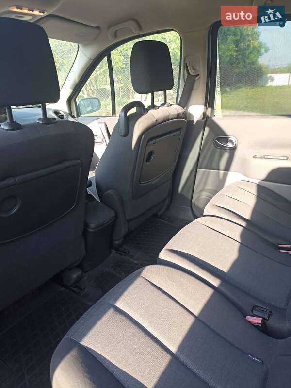 Renault Grand Scenic 2007