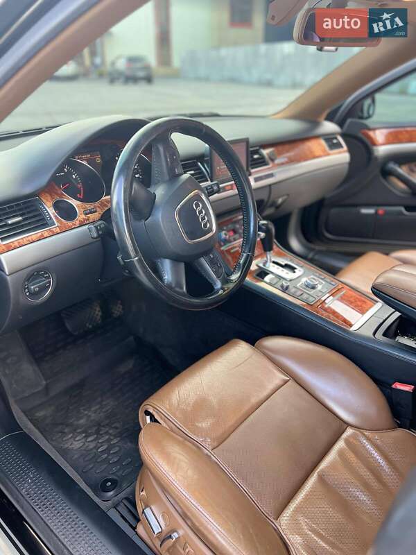 Audi A8 2007