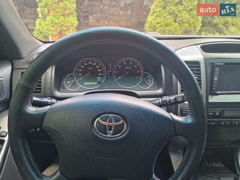 Toyota Land Cruiser Prado 2007