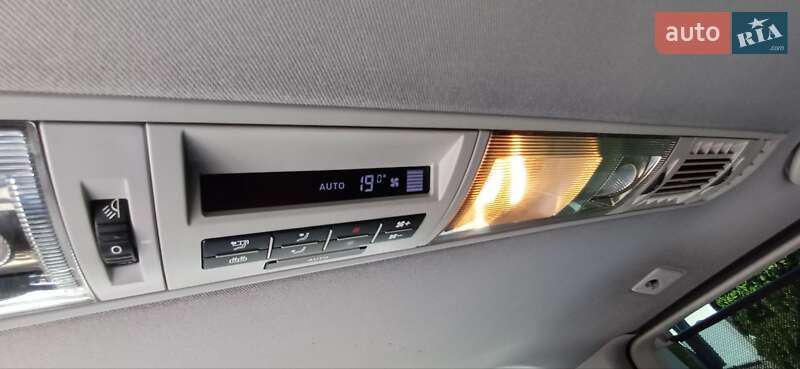 Volkswagen Multivan 2012