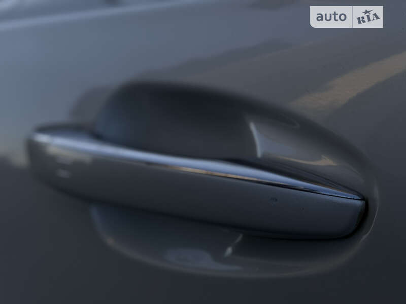 Peugeot 508 RXH 2012