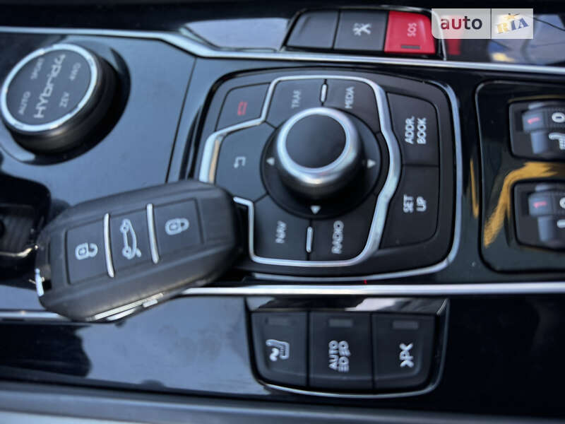 Peugeot 508 RXH 2012