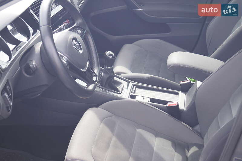 Volkswagen Golf 2017