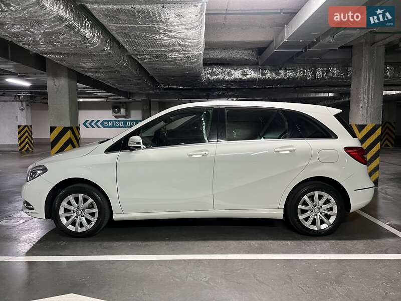 Mercedes-Benz B-Class 2013