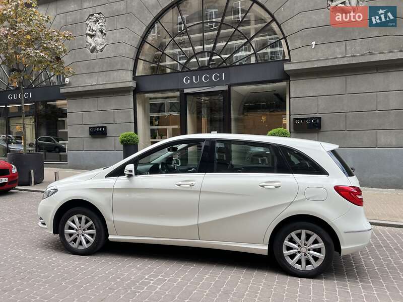 Mercedes-Benz B-Class 2013