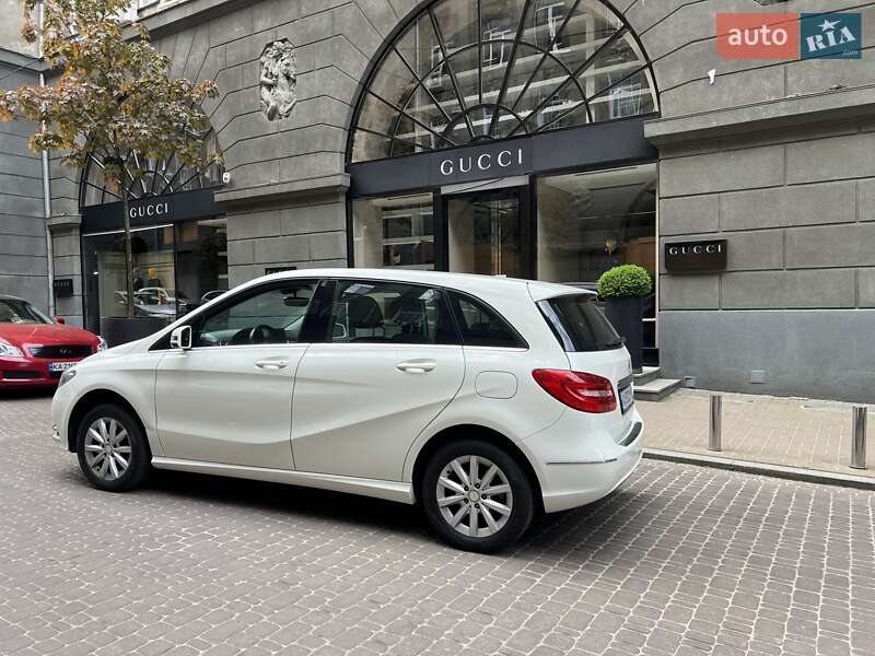 Mercedes-Benz B-Class 2013