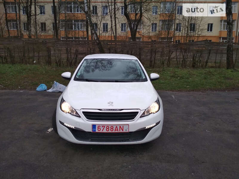 Peugeot 308 2015