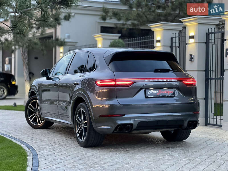 Porsche Cayenne 2018