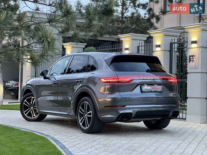 Porsche Cayenne 2018