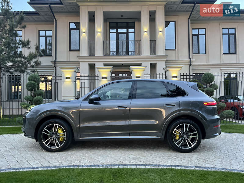 Porsche Cayenne 2018