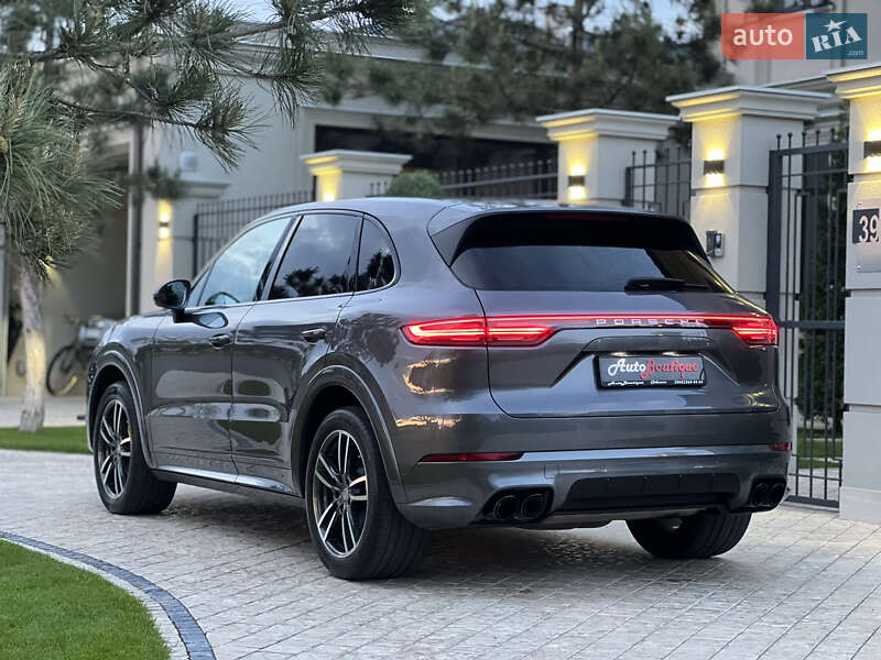 Porsche Cayenne 2018
