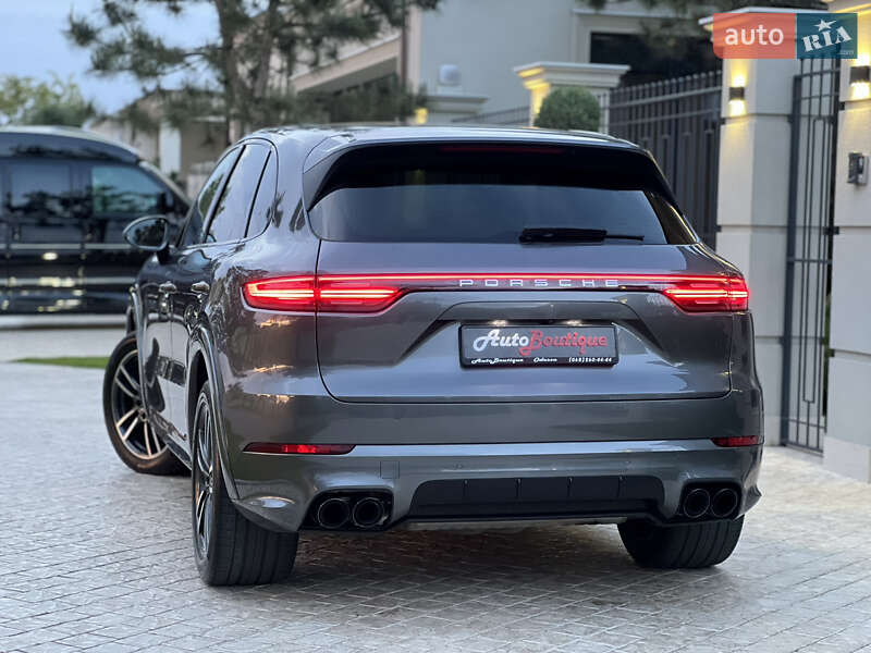 Porsche Cayenne 2018