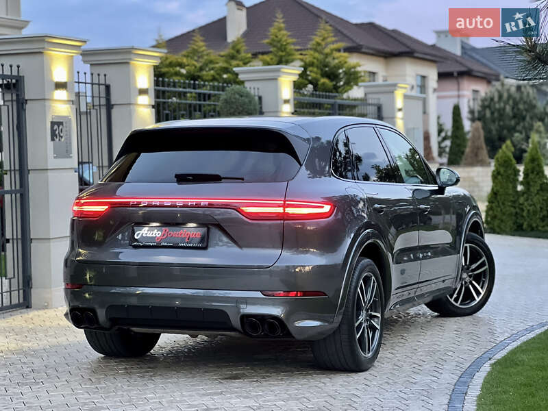 Porsche Cayenne 2018