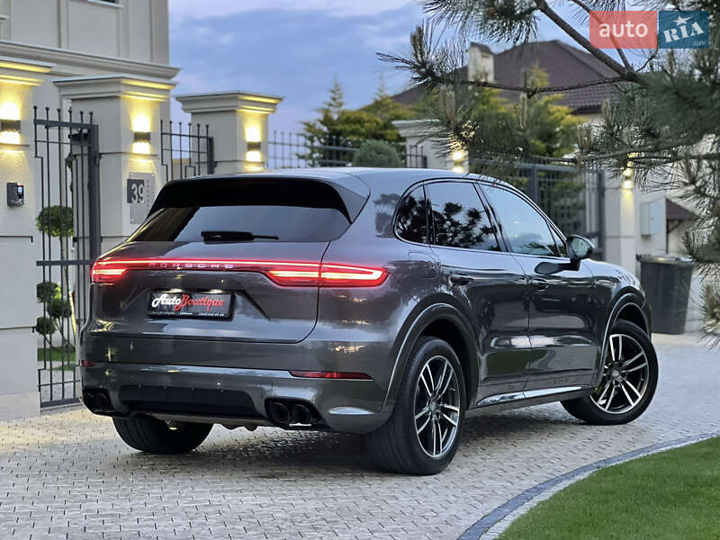 Porsche Cayenne 2018